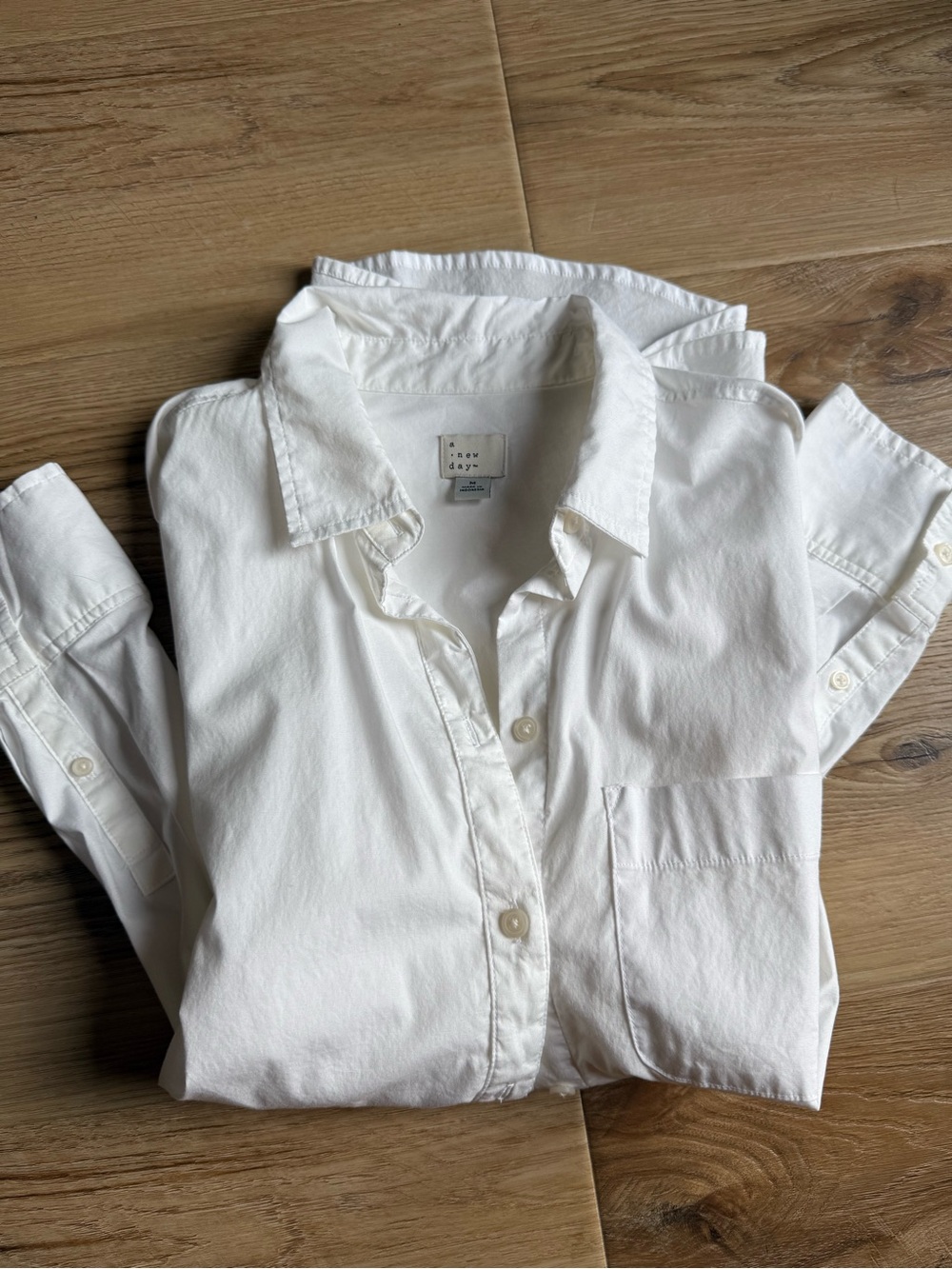 Classic Crisp White Button-Up Shirt - Casual Cotton Long Sleeve